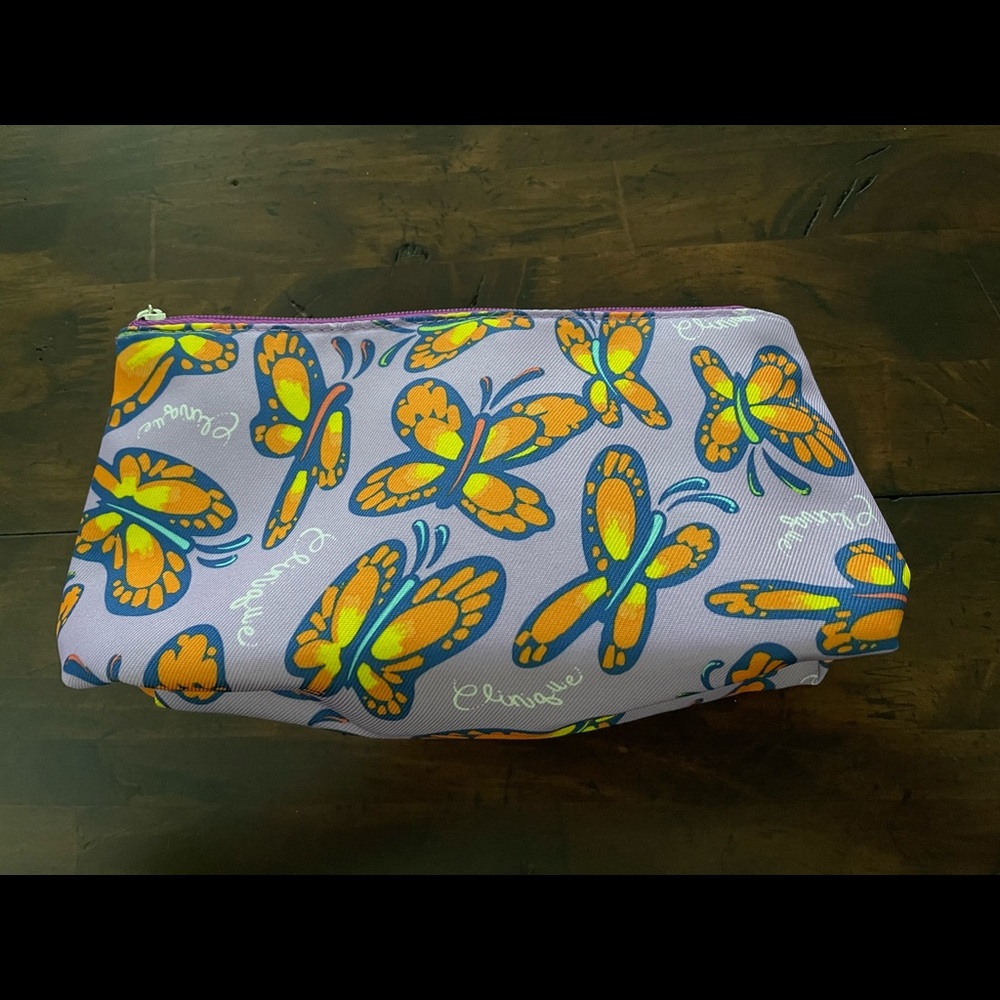 🎉Host Pick 🎉Clinique Makeup Bag